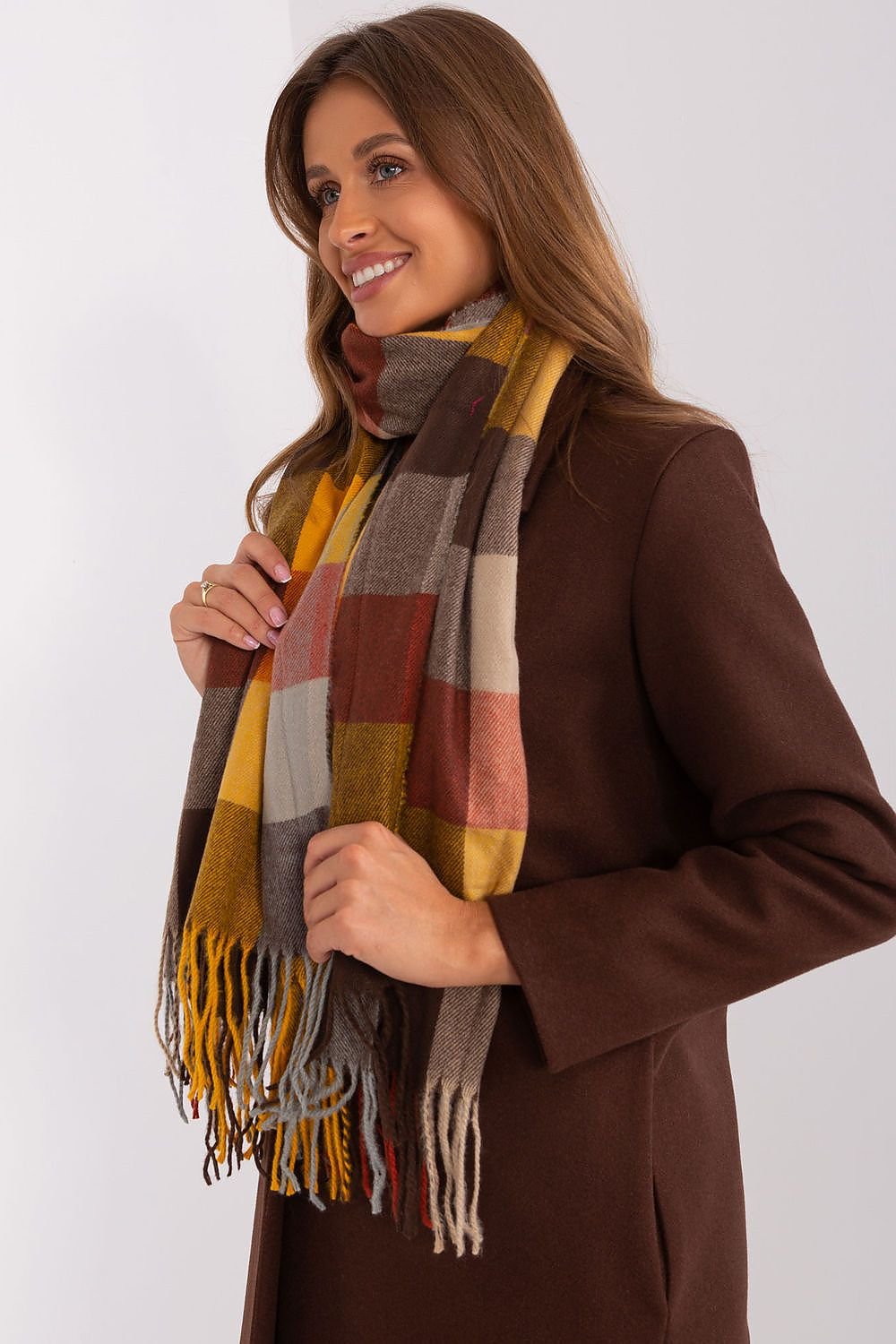 Shawl model 187775 AT