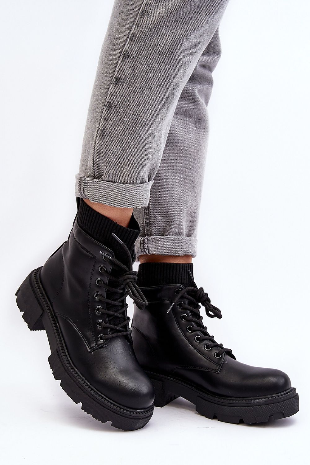  Trapper shoes model 189384 Step in style 