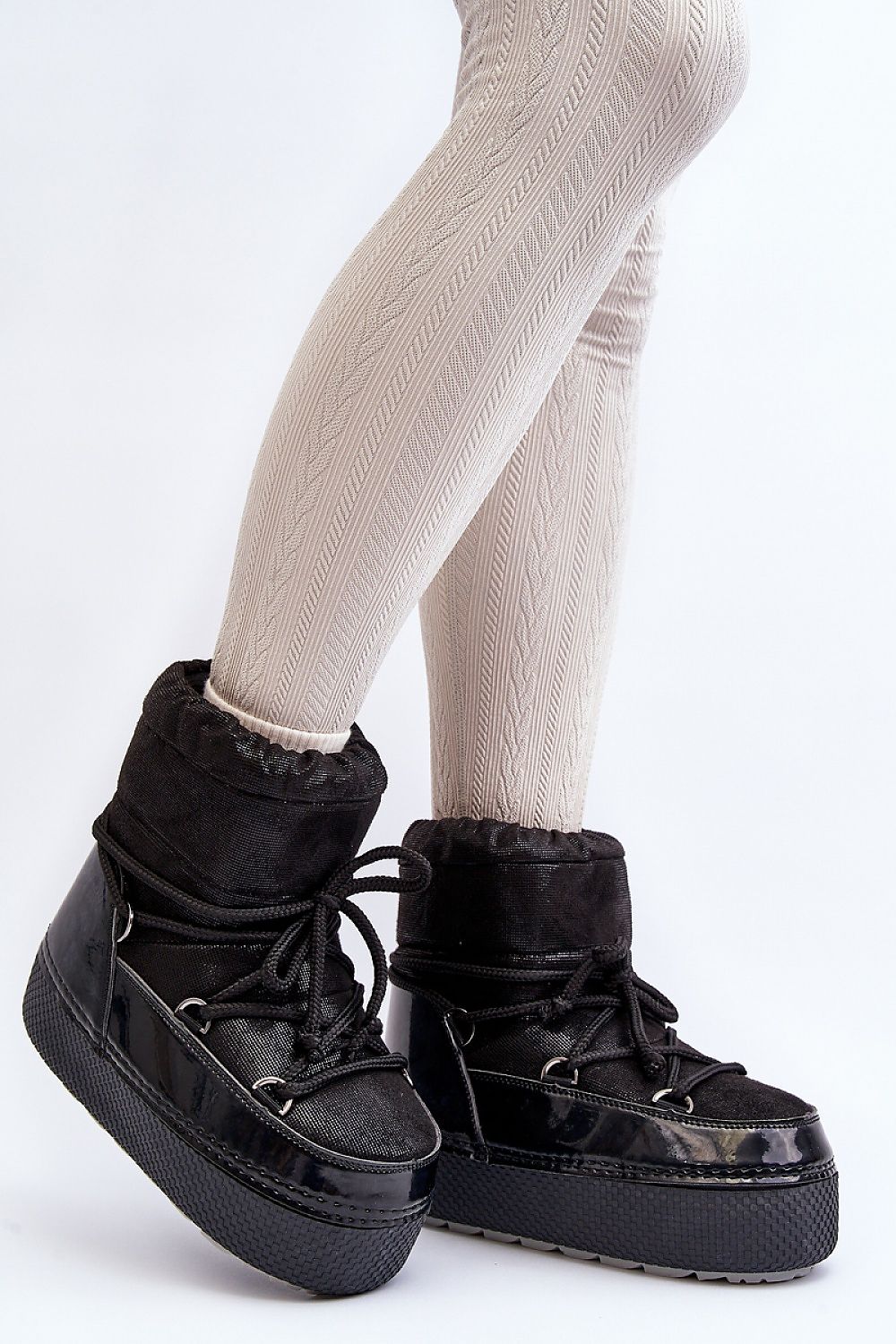  Snow boots model 191327 Step in style 