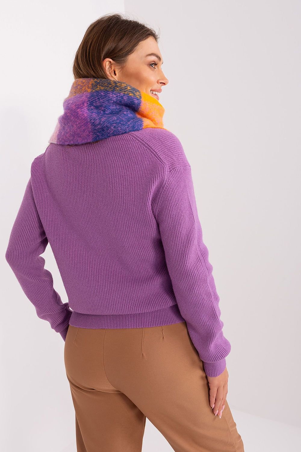 Shawl model 191733 AT
