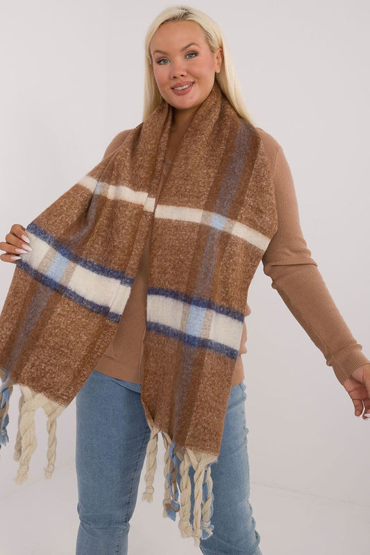 Shawl model 200289 AT