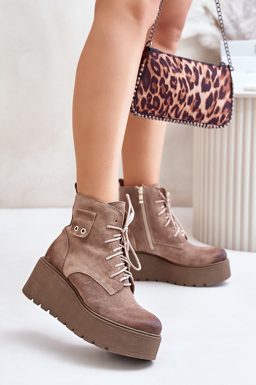  Buskin boots model 201171 Step in style 