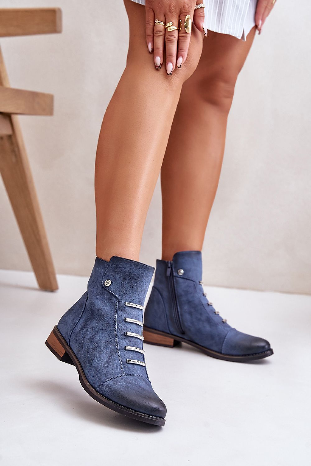  Boots model 201233 Step in style 