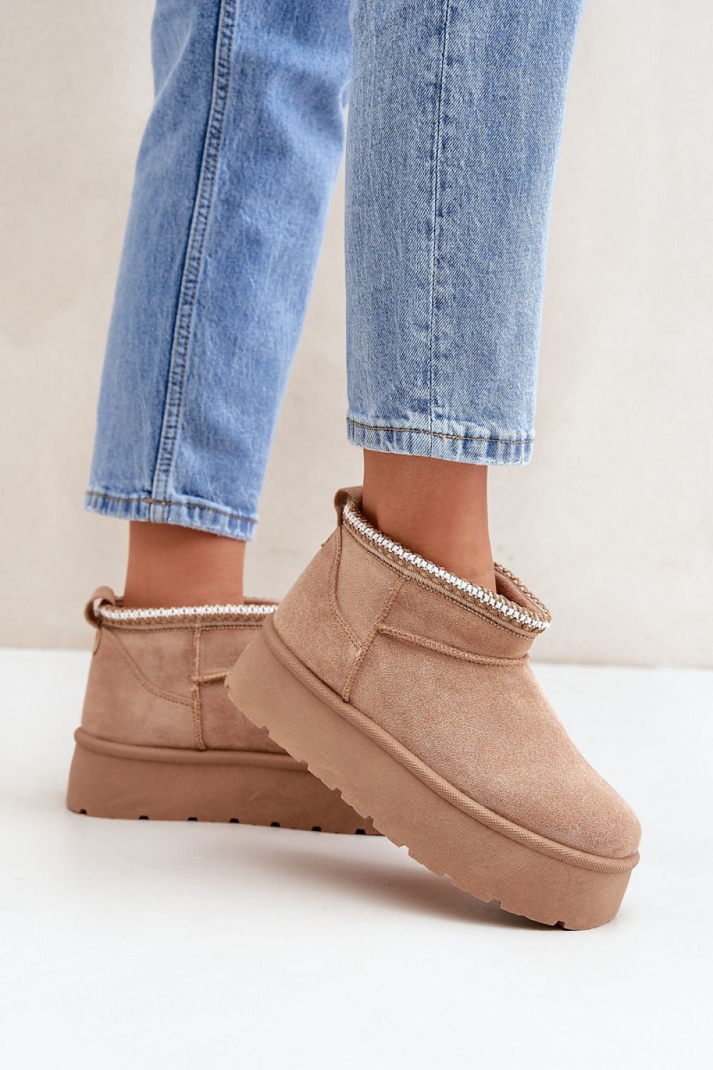  Snow boots model 204884 Step in style 