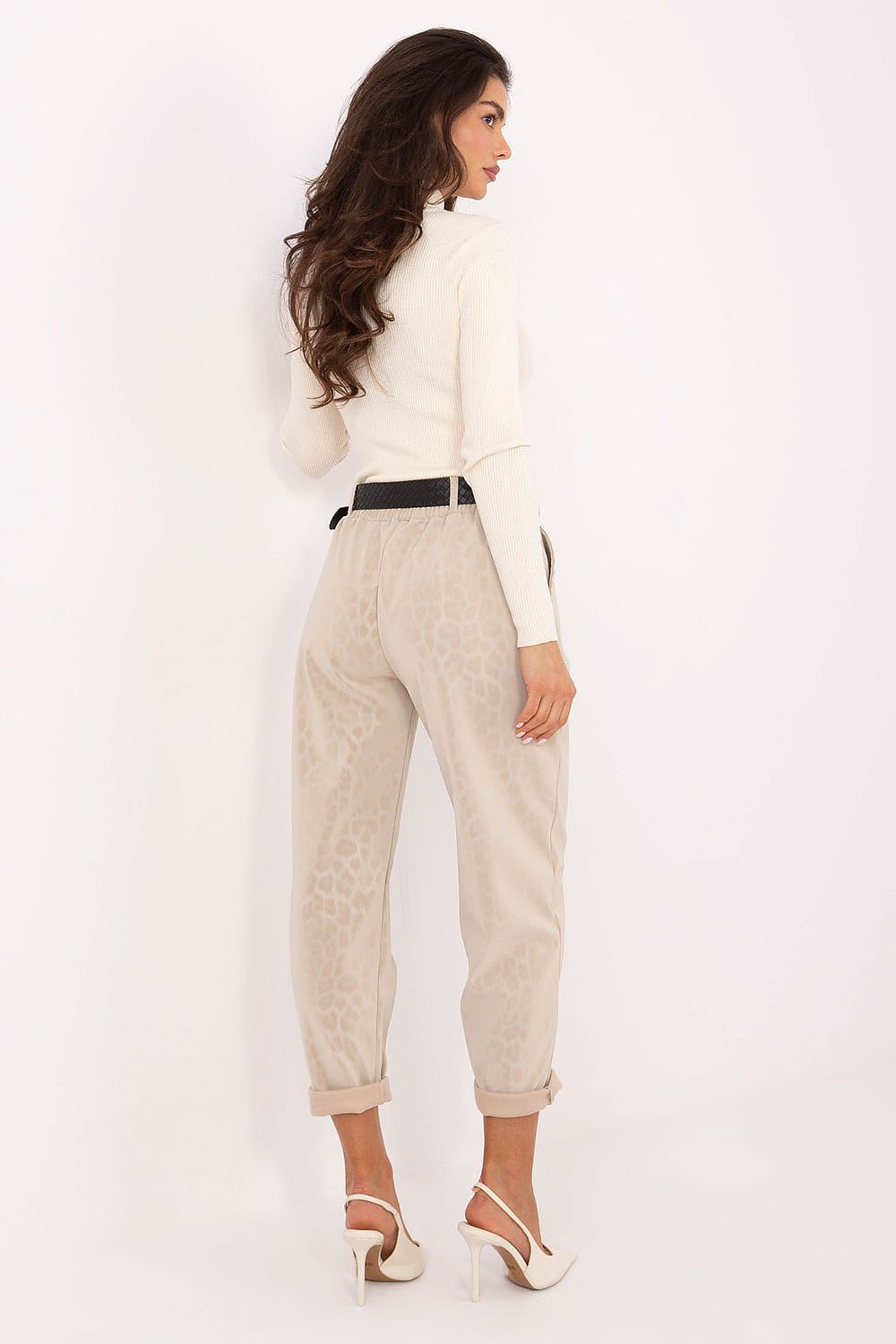  Women trousers model 218445 Italy Moda 