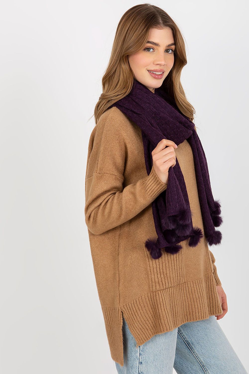 Shawl model 185910 AT
