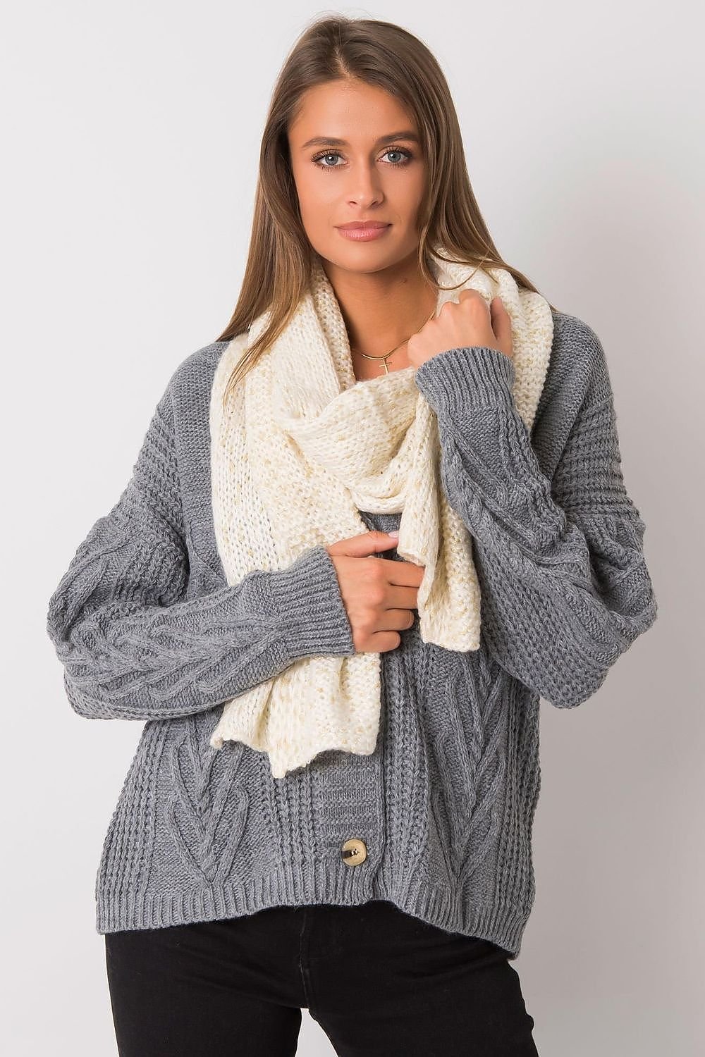 Shawl model 161166 AT