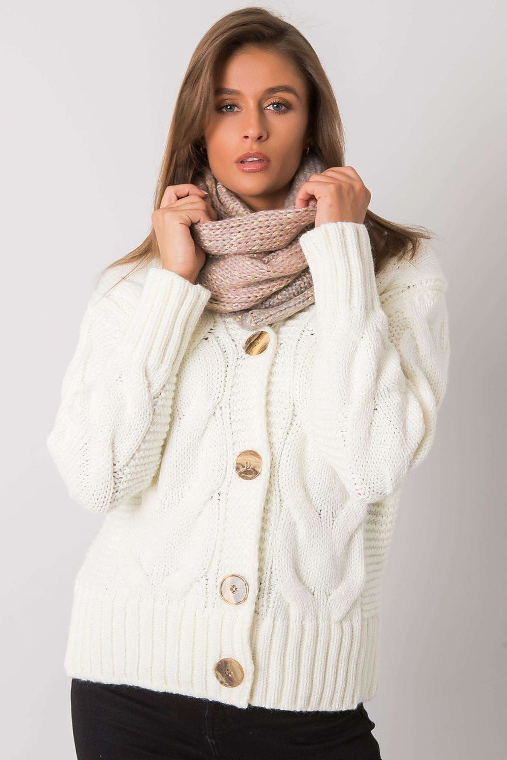 Shawl model 161166 AT